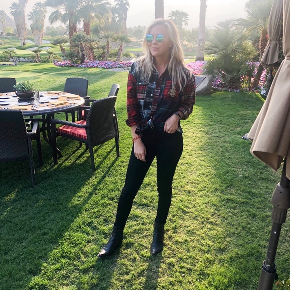 Hi! I’m Kate 💁🏼‍♀️ - Picture 3 of 8